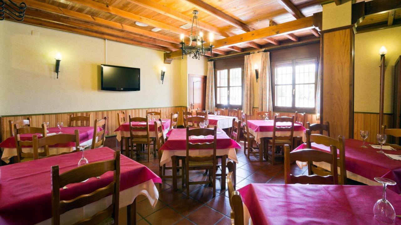 Labella - Hostal Rural Restaurante Ла-Калаорра Екстер'єр фото