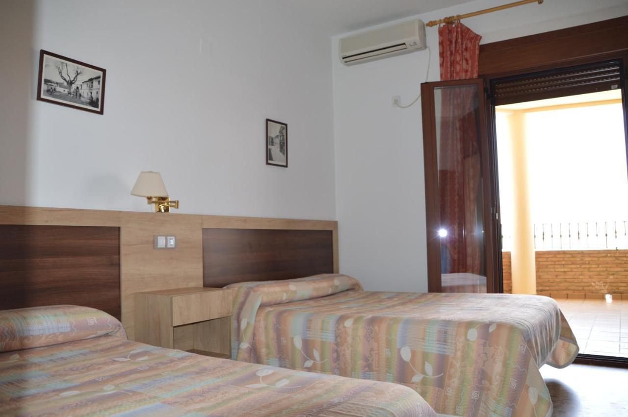 Labella - Hostal Rural Restaurante Ла-Калаорра Екстер'єр фото